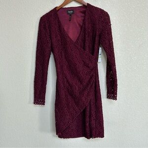 NWT Laundry by Shelli Segal Burgundy Lace Wrap Dress Women’s Size 4 Party‎